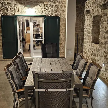 Stone House Meter, Imotski Holiday home
